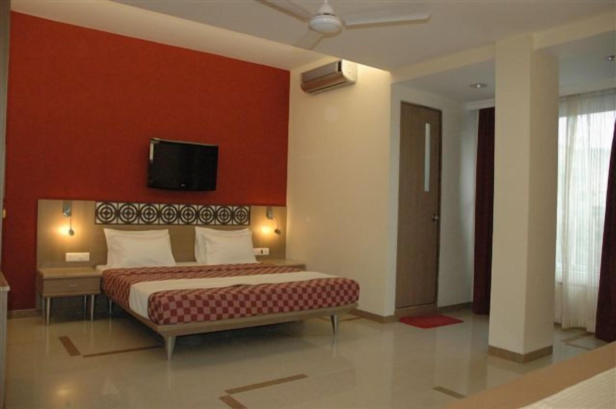 Hotel Unicontinental Mumbai  Buitenkant foto