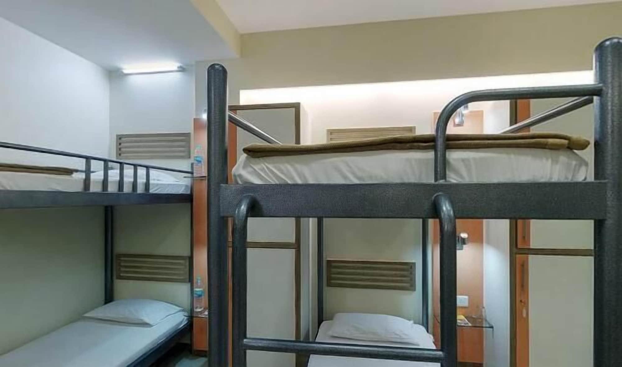 Hotel Unicontinental Mumbai  Buitenkant foto